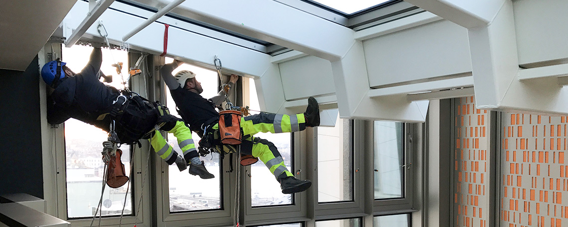 Montera och demontera ventilation på höjd