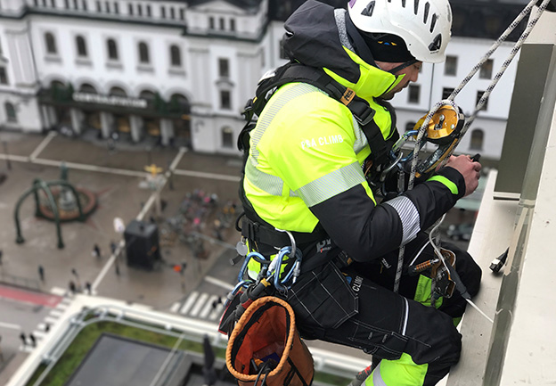 reparbete rope access montering och demontering